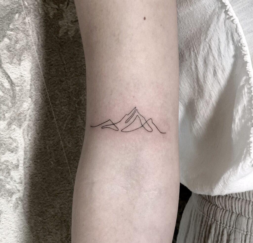 Instagram post from tattoo_studio_piixs_konstanz. This post is in position 3.