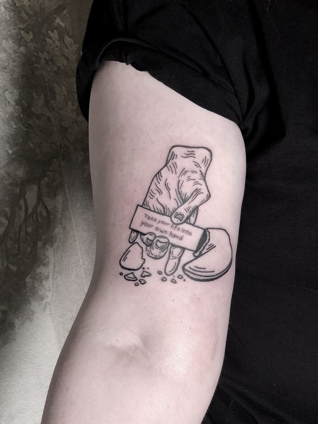 Instagram post from tattoo_studio_piixs_konstanz. This post is in position 2.